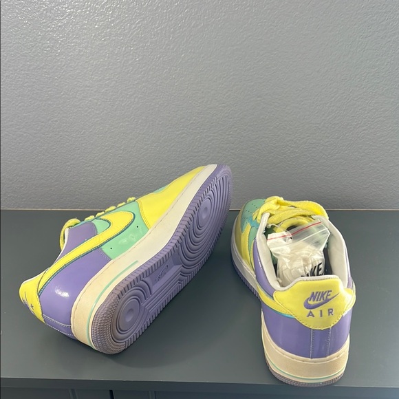 Colorful Sneakers with Yellow and Blue Accents
